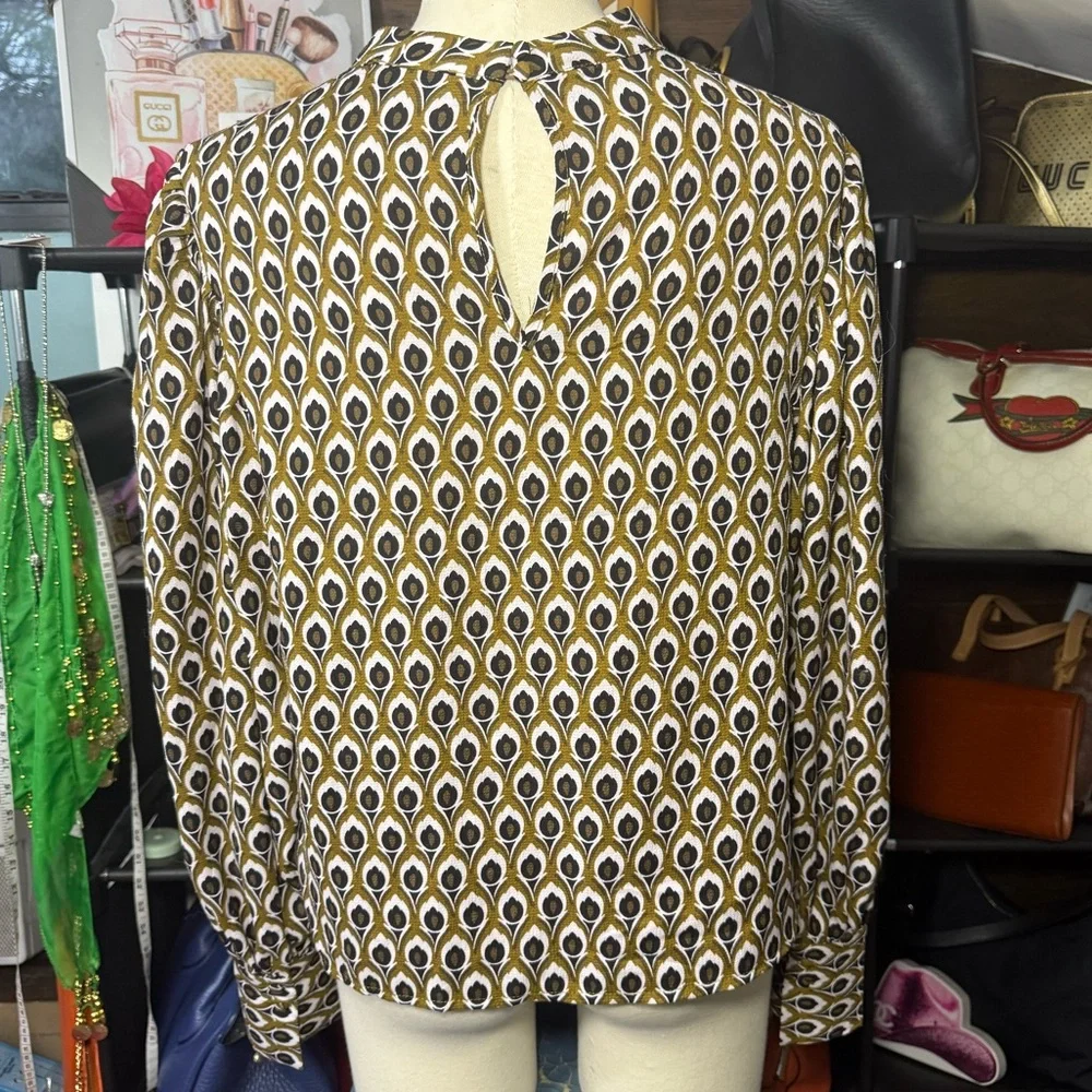 Maison D’ Amelie blouse - Picture 2 of 5